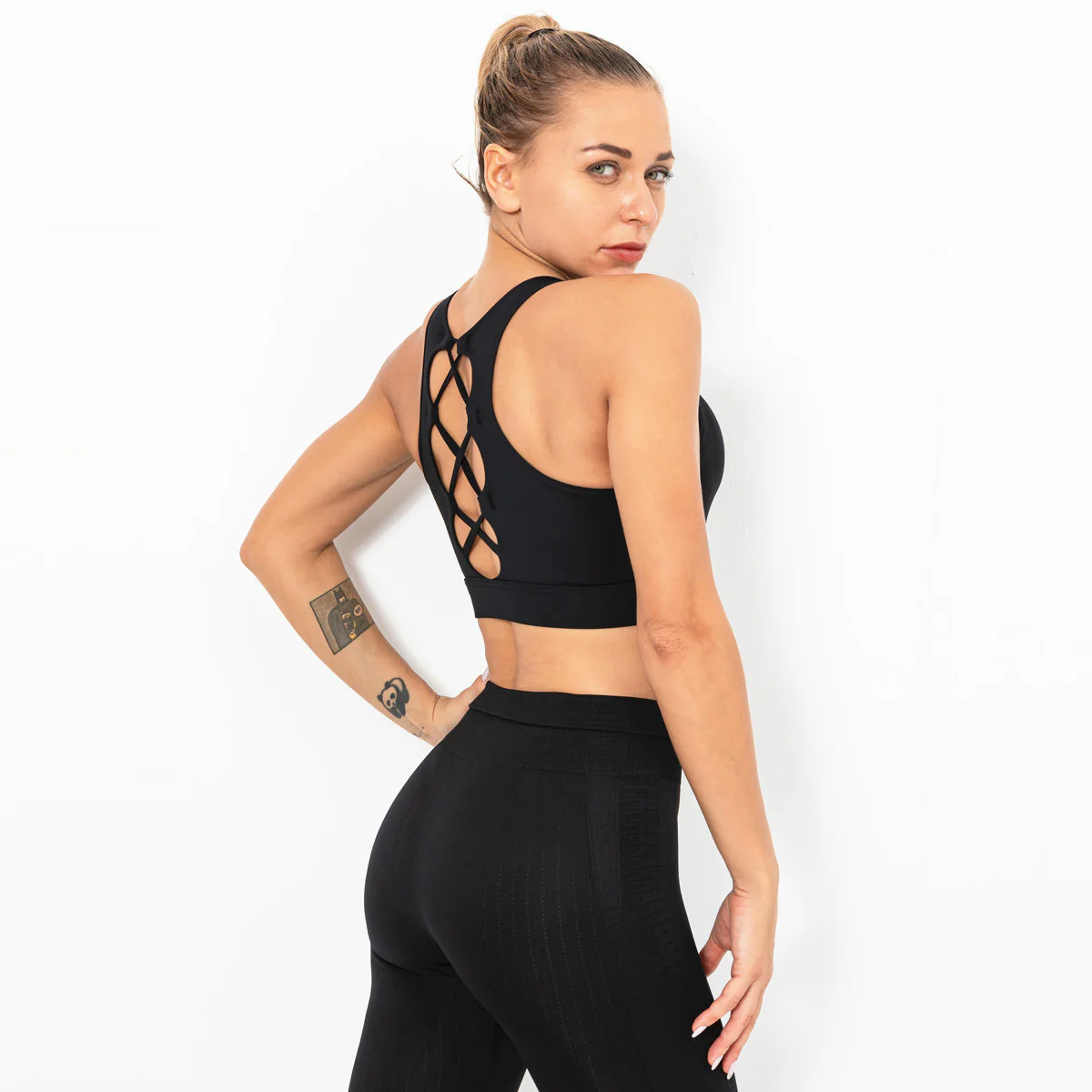 Camisole sport à dos ouvert pour femme - Image 3