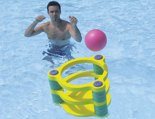 Jeu de basketball flottant