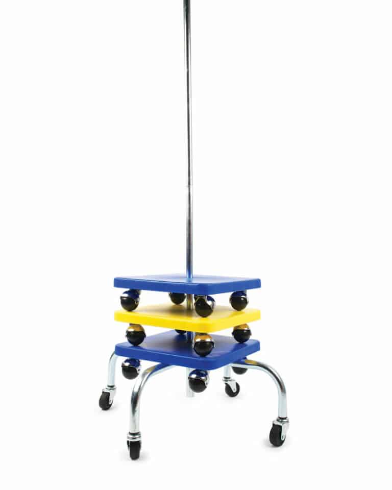 Rangement mobile de planches a roulettes
