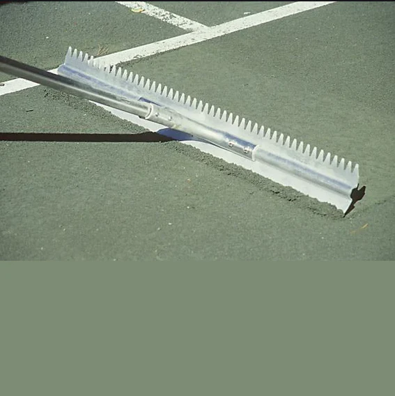 Râteau Niveleur